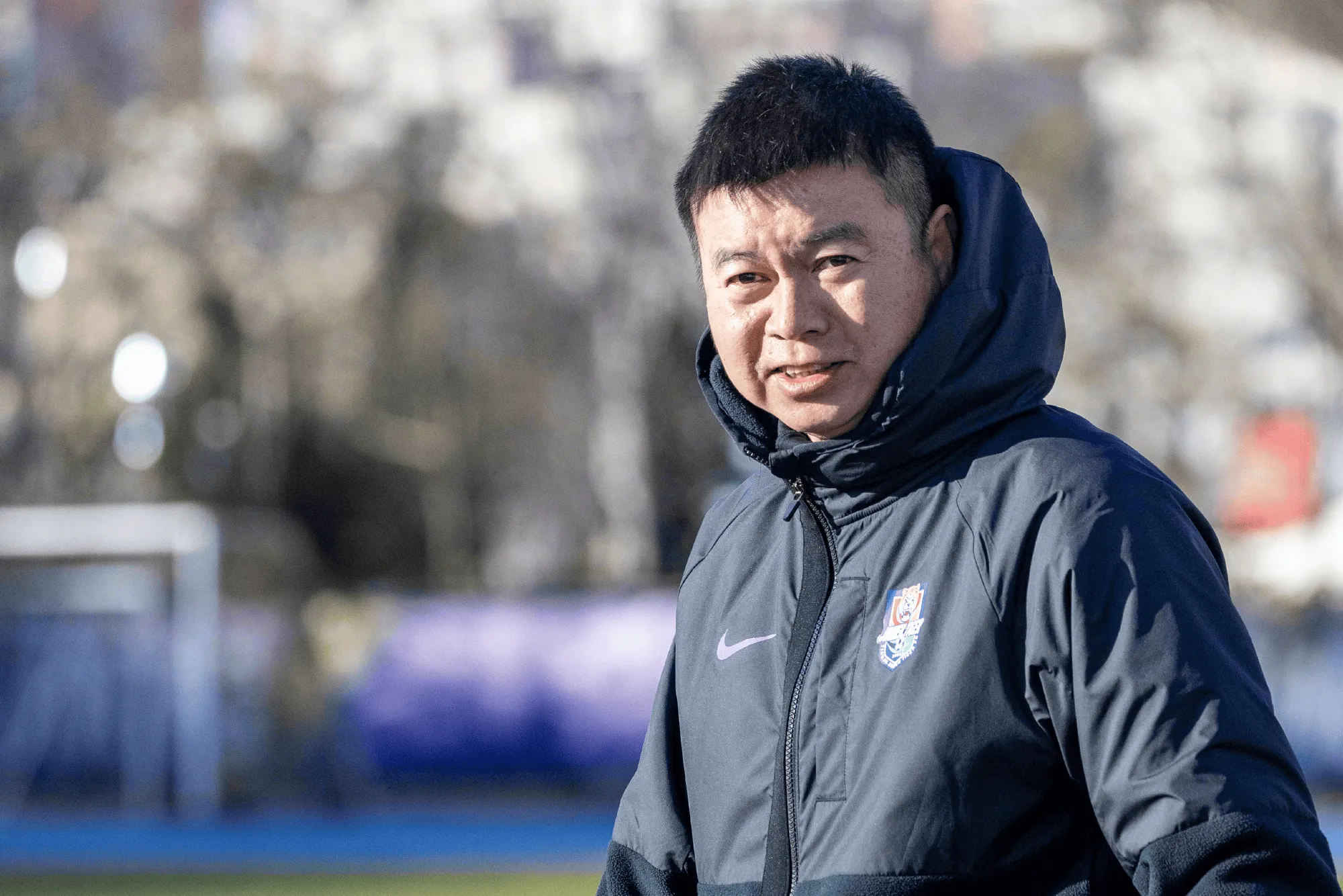 开云app下载-于根伟谈日火瓦体：年轻球员犯错，要用包容的心态来对待