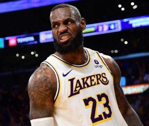 76人追逐詹姆斯只是梦一场 6年前就曾被无情拒绝