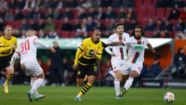 1702818378181046221.jpg FBL-GER-BUNDESLIGA-AUGSBURG-DORTMUND.jpg