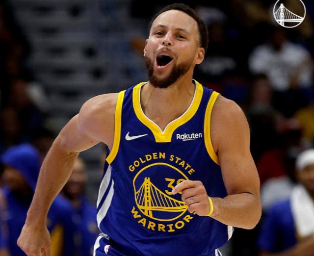 开云登录入口-四天三战两次40+ 神勇库里4场24记三分再刷纪录