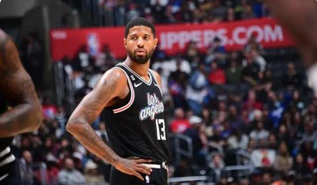 开云登录入口-乔治空砍45分！防守极速下滑快艇连败结束客场之旅