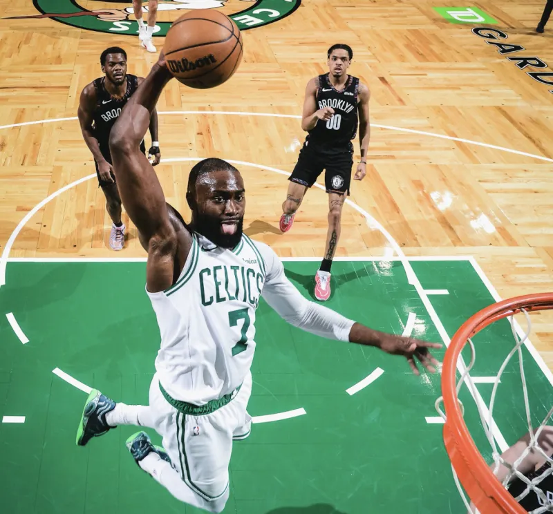 开云平台登录-凯尔特人首发：怀特、沙伊尔曼、杰伦-布朗、豪瑟、克塔