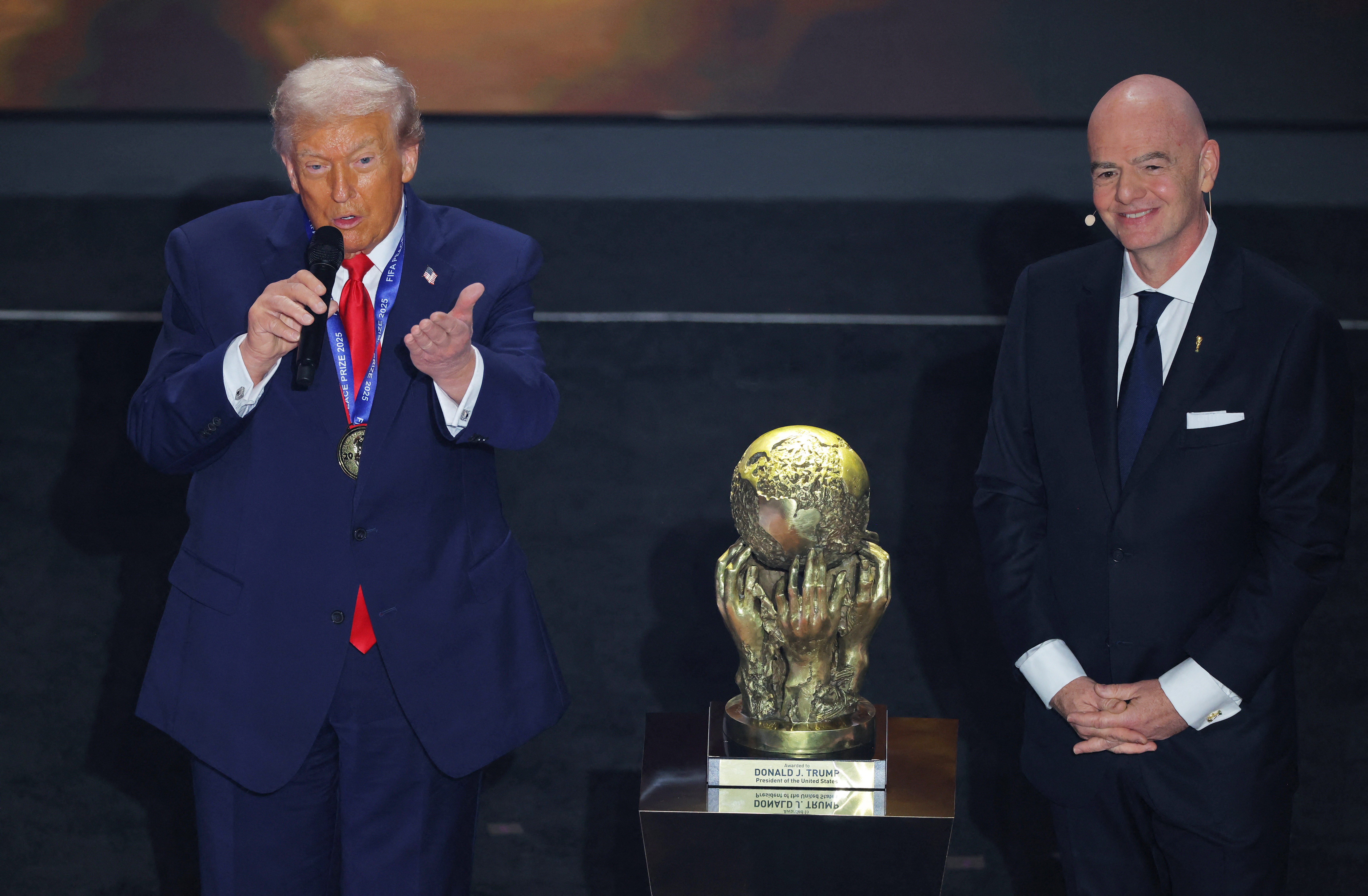 开云app下载-特朗普：欢迎伊朗参加世界杯，但为了生命安全不建议他们参加