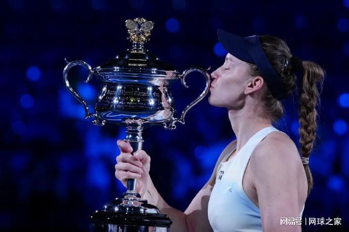 强！两位妈妈级球员位居前十