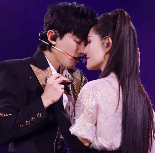 开云app下载-“中国好大，杭州很新鲜” ，克罗地亚球员托利奇加盟中超浙江队，正为妻女来杭做准备