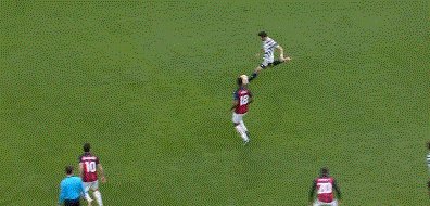 开云登录入口-【欧联杯】博格巴替补破门 曼联客场力擒AC米兰晋级