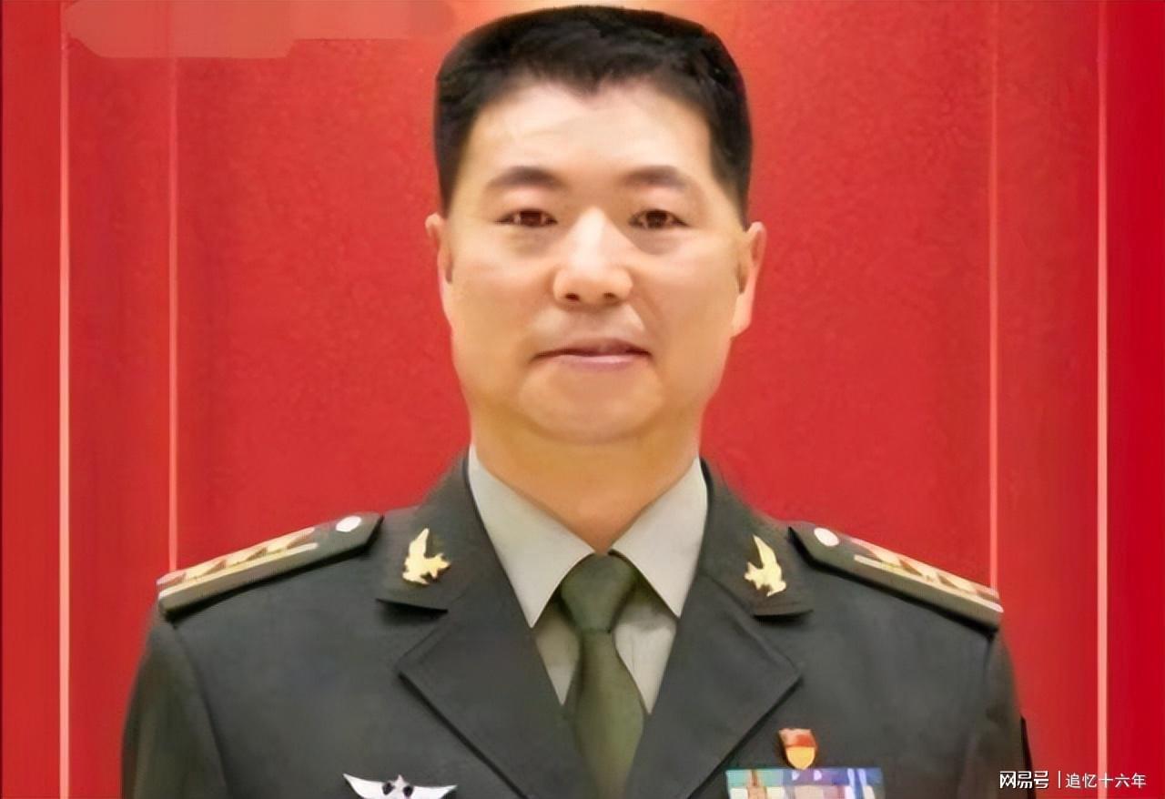 kaiyun体育-“英雄团长”祁发宝，再次出镜大会，如今晋升新的职务